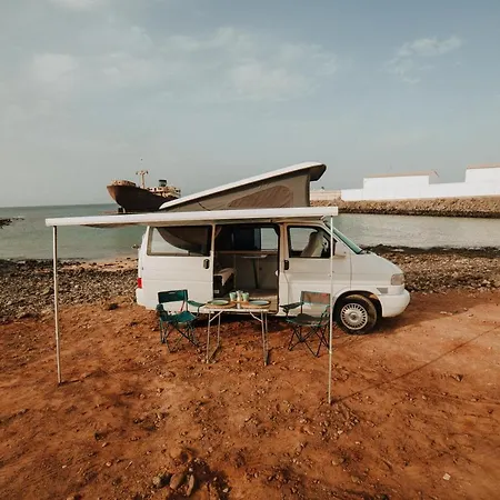 Furgoneta Van Camper Vw Salitrevantrip Teguise